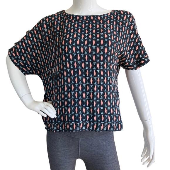 H&M Navy White Pink Patterned Blouse Size US8 - Picture 1 of 3